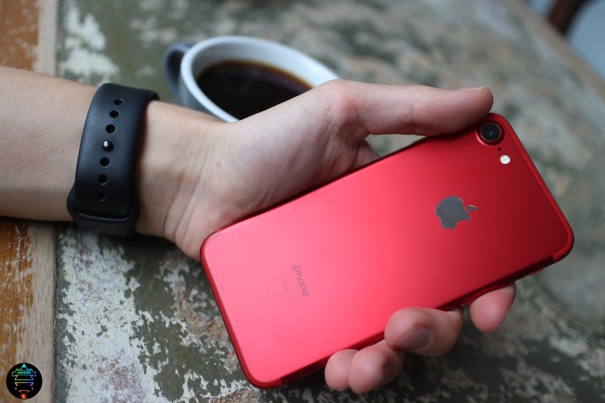 A year of Product Red iPhone 7 – photo